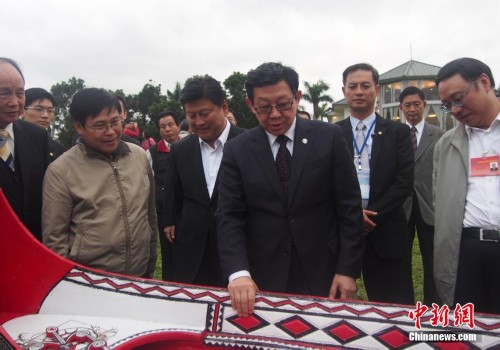 海協(xié)會會長陳德銘參訪臺灣花蓮 海協(xié)會會長陳德銘參訪臺灣花蓮