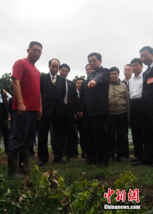 海協(xié)會會長陳德銘參訪臺灣花蓮 海協(xié)會會長陳德銘參訪臺灣花蓮